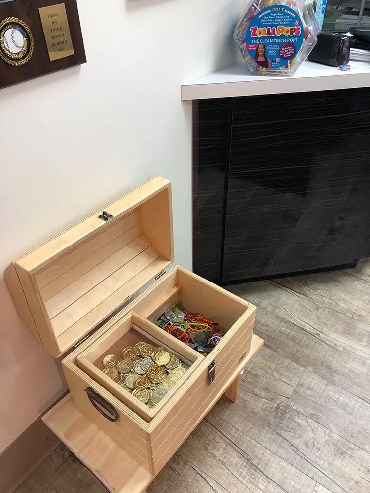 office tour photo